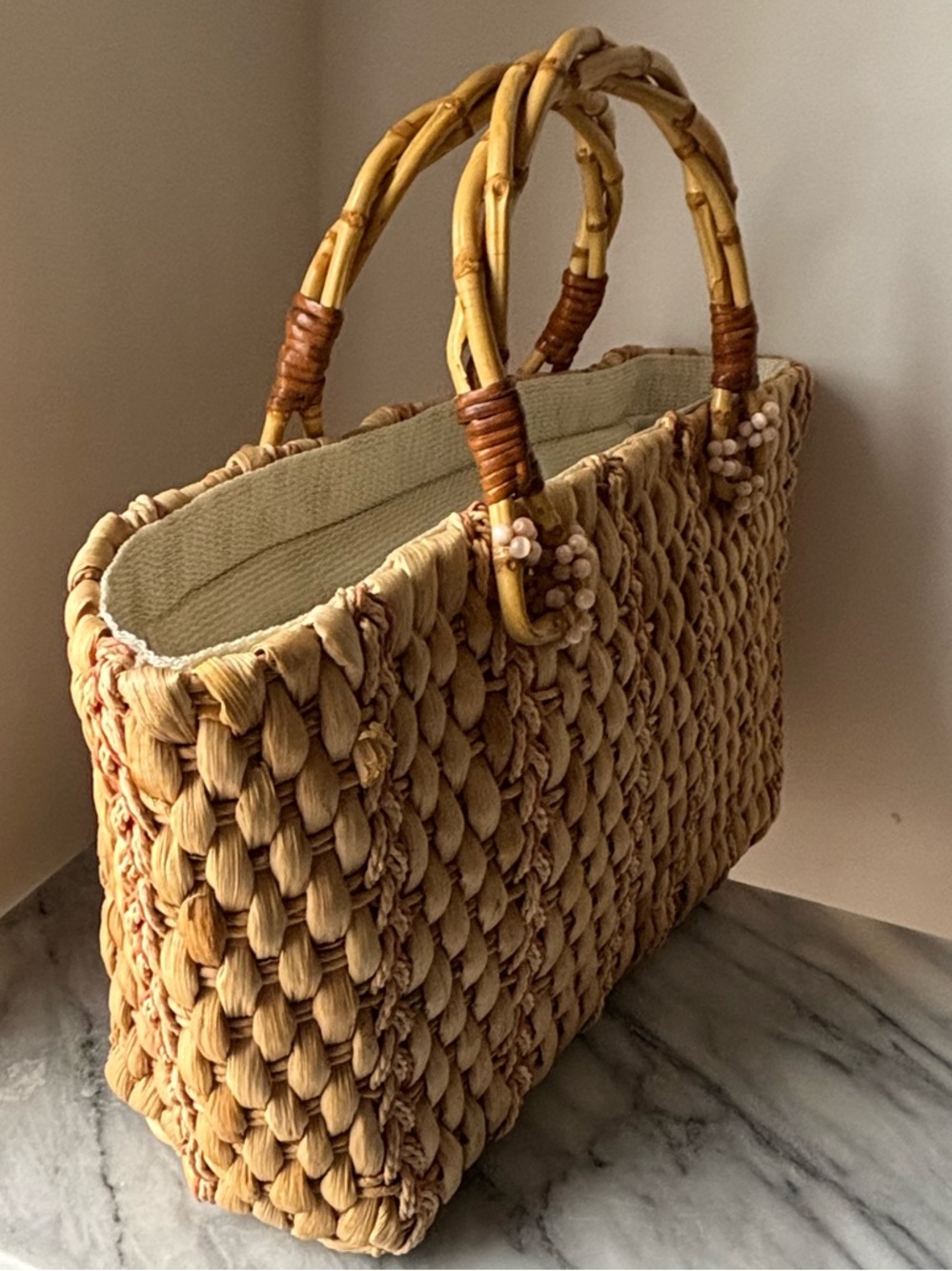 Vintage Straw Tote Handle Bag w Wicker Handles Top Zipper Beaded Handle Detail - Picture 16 of 16